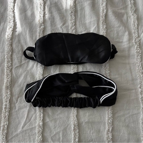 Black Kimono Robe + Eye Mask Set - Picture 3 of 3